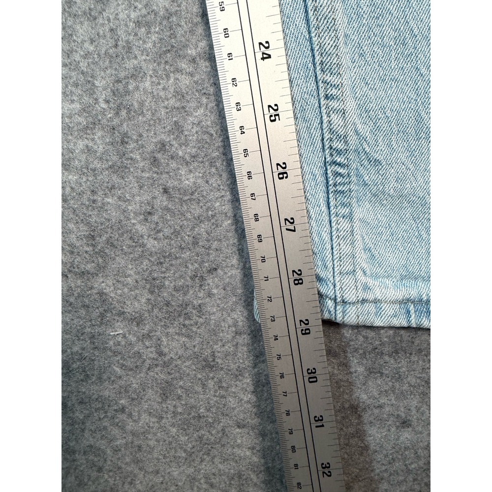 Wrangler Premium Quality Mens Light Wash Vintage Straight Leg Jeans 30x32 - Picture 4 of 7